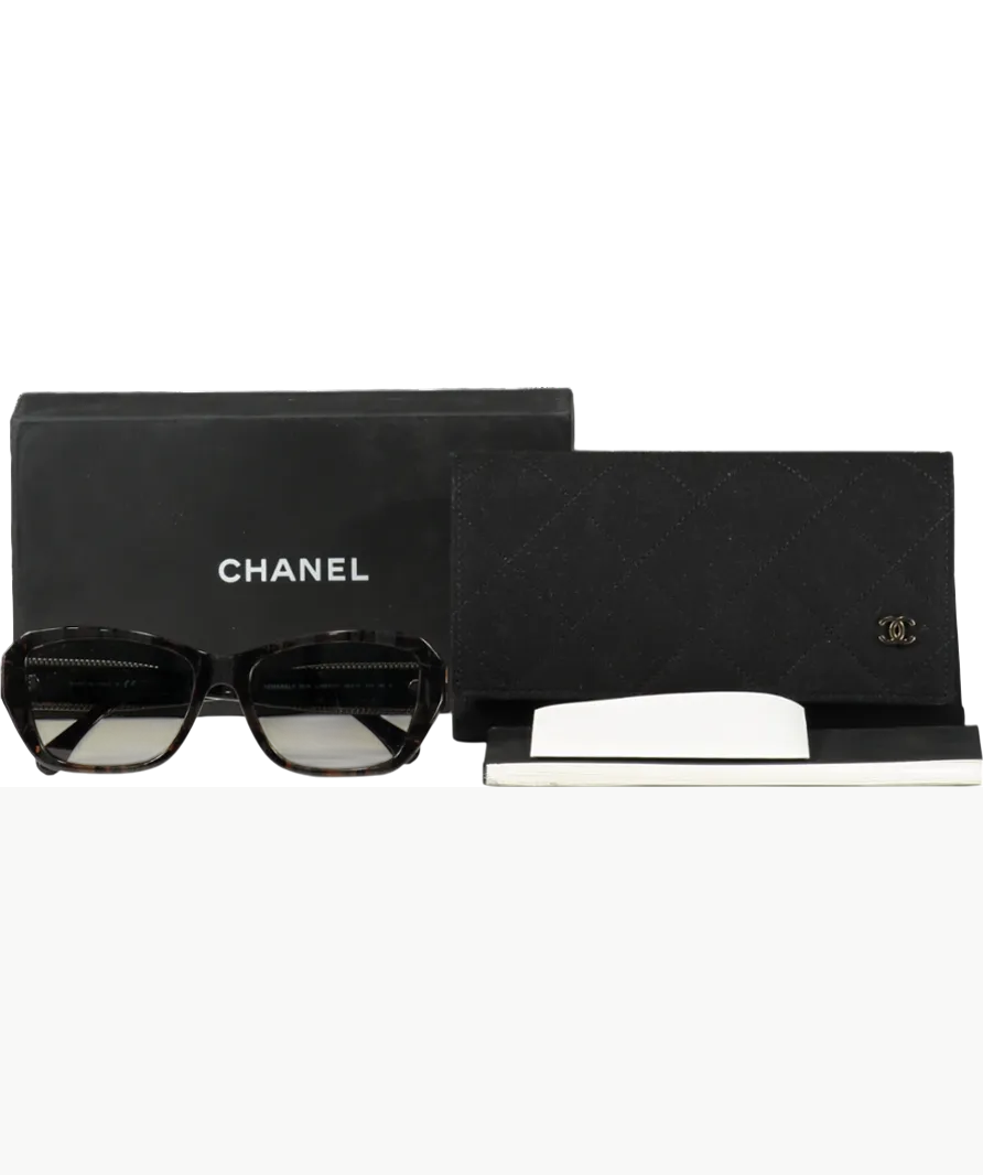 Chanel Black/Gradient Grey Polarised Rectangular Butterfly Sunglasses 0CH5516