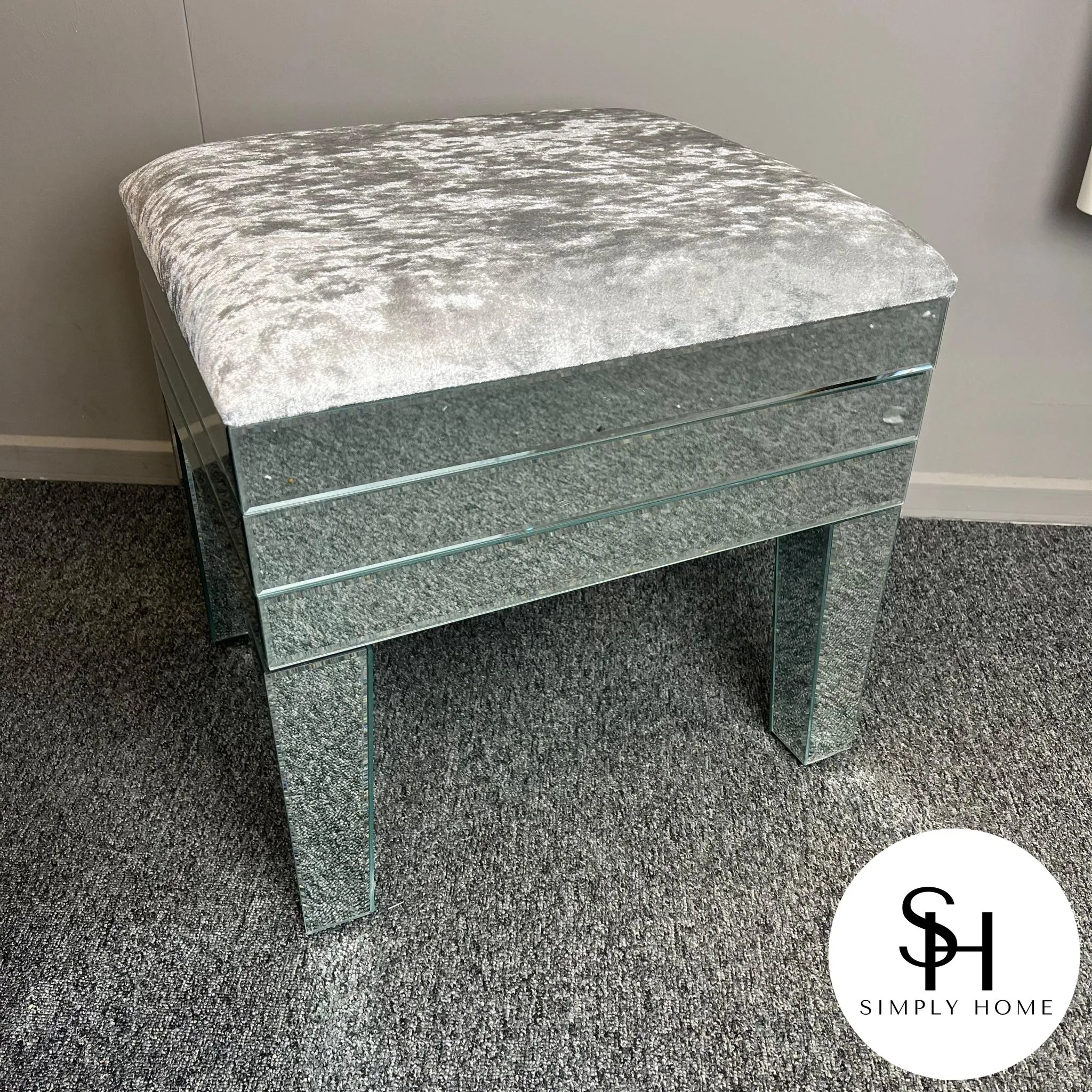Classic Mirrored dresser & Stool, Classic Chest of Drawers and 2x Classic Bedside Table