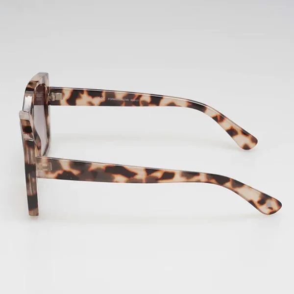 Forbidden Love - Milky Tortoiseshell / Gradient Brown