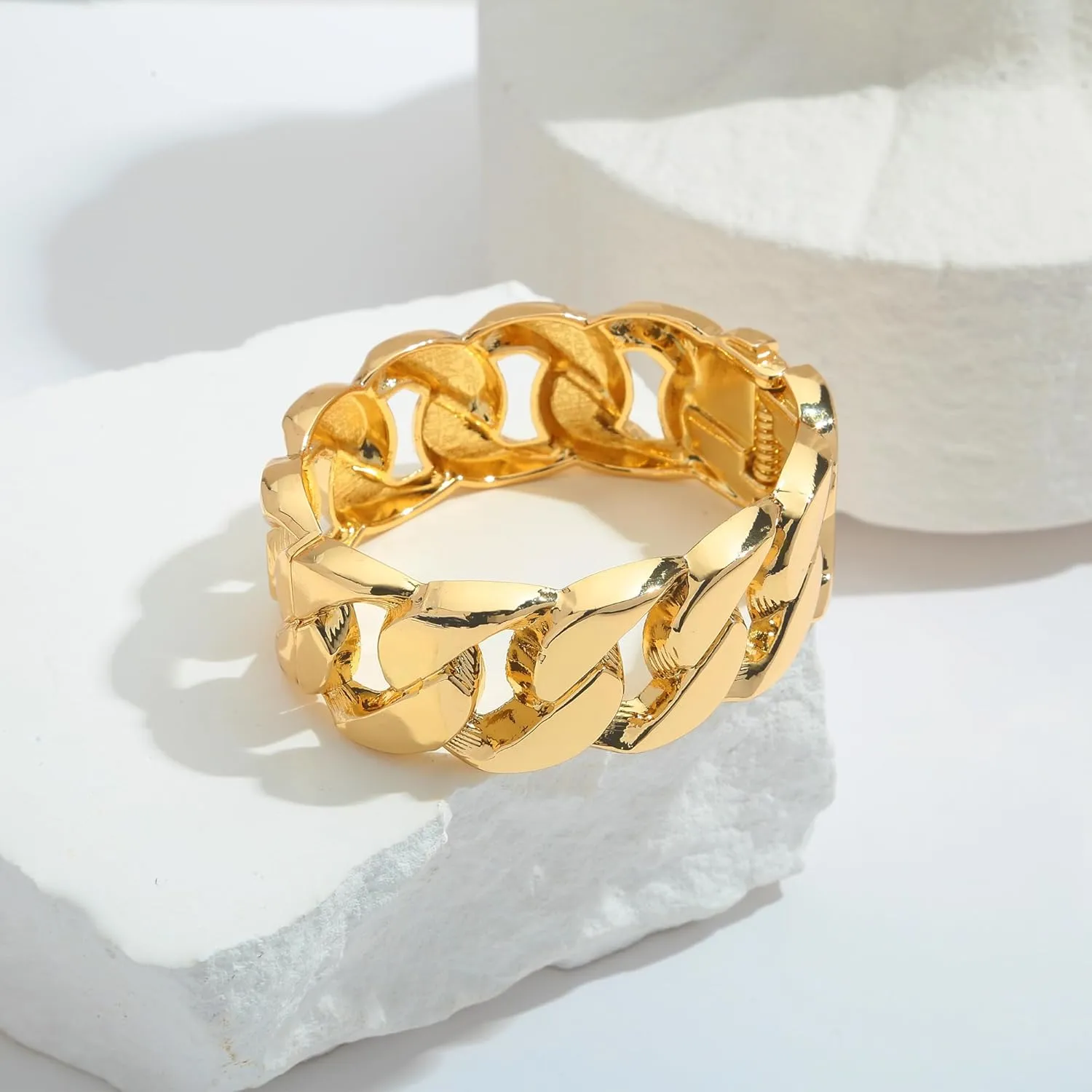 WOWORAMA Chunky Gold Bangle Bracelets for Women Thick Wide Hinged Cuff Bracelets Vintage Statement Gold Bracelet Twisted Hammered Wrist Arm Cuff Bracelets